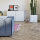 Vinilinės grindys Yukon Desert Dune Herringbone YUK HB-2626-IB